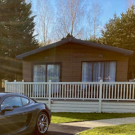 Gleneagles Lodge With Hot Tub 요크 외부 사진